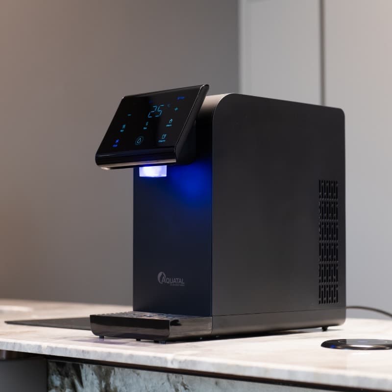 DEÜPURE Wassersystem Schwarz 2